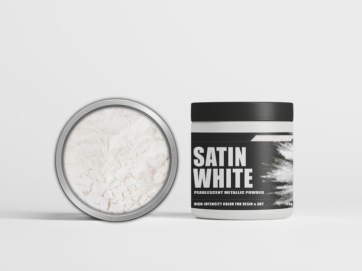 Latux Satin White metallic epoxy pigment swatch