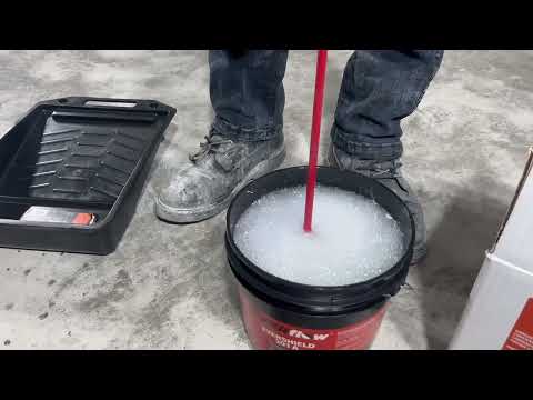 EF-301 Aliphatic Polyurethane Floor Coating Application Video